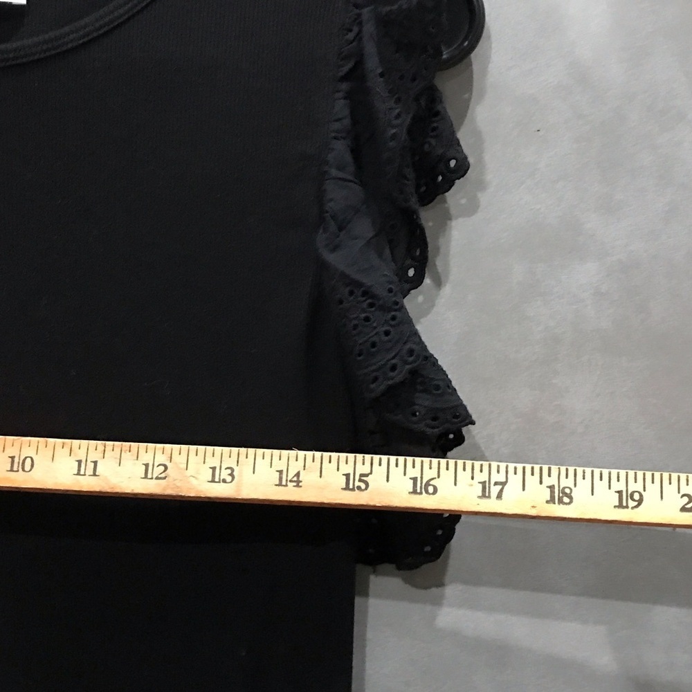 Kaleigh Black Ruffled Cap sleeve Ribbed One Piece - Picture 6 of 6
